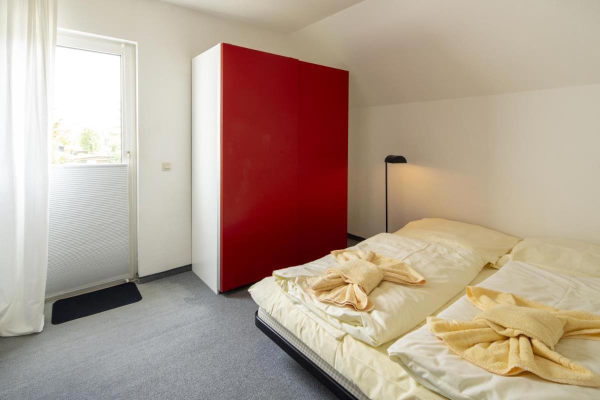 Seglerfewo Mit Traumhaftem Blick Vom Balkon Scheid  Exterior photo